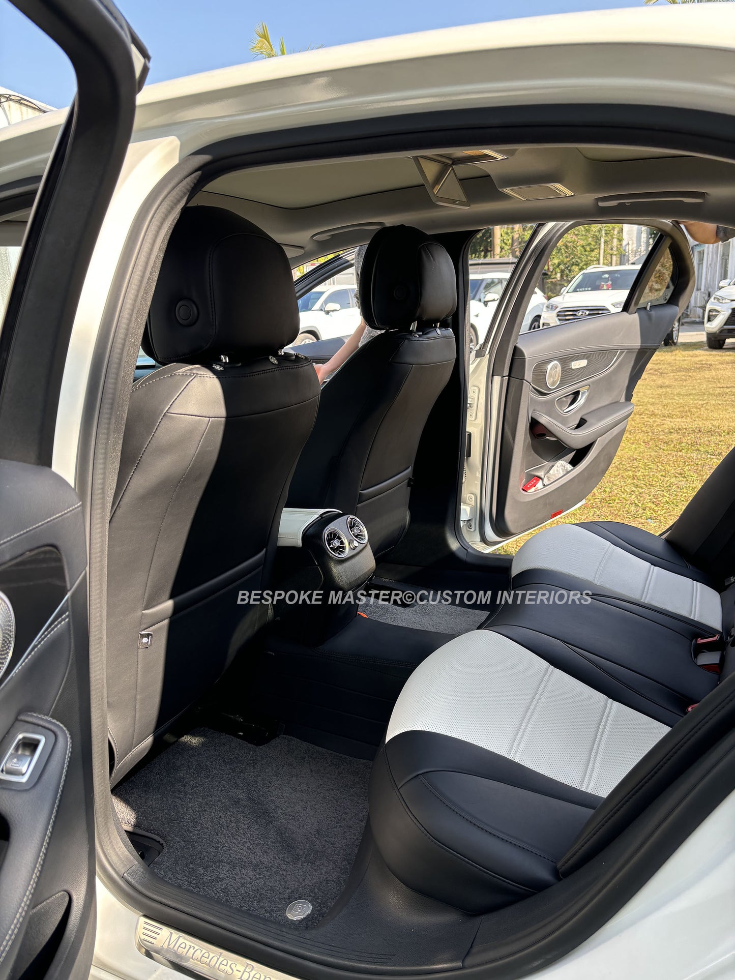 Black & White Nappa Leaher Custom Car Seat Covers For Mercedes-Benz C Class