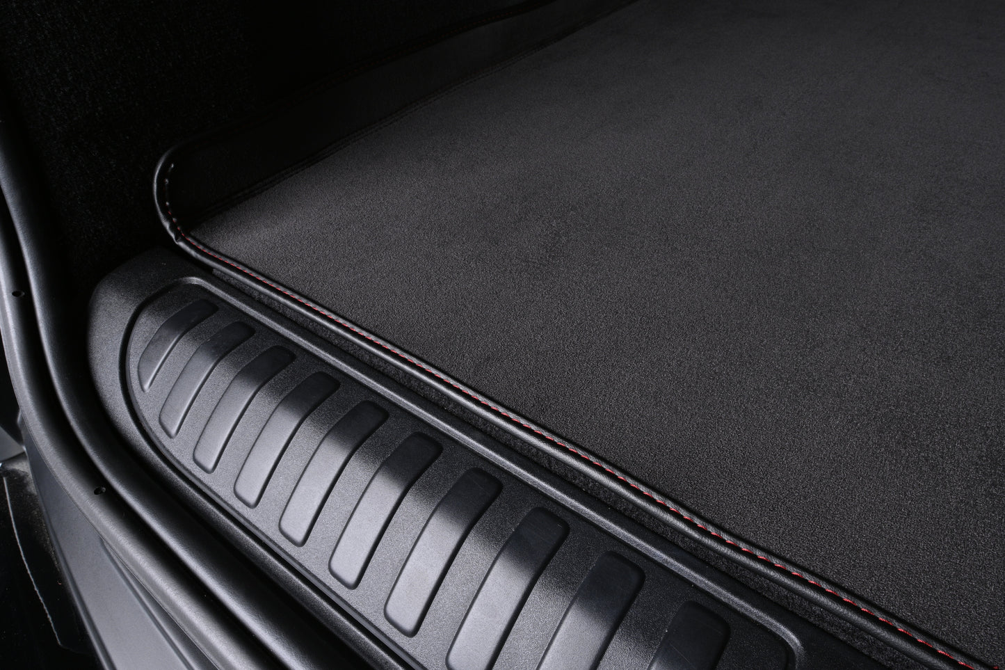 Custom Fit Waterproof and Anti slip Flat Carpet Trunk Mat Soft Velvet Suede Cargo Liner Mat