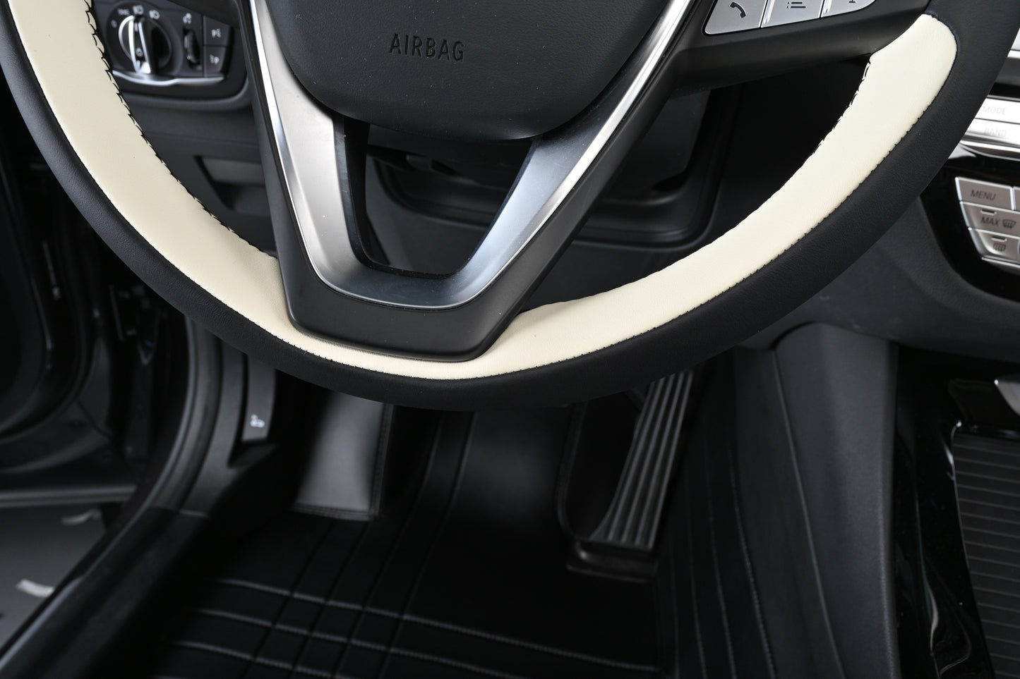 black and beige nappa leather hand-stitched steering wheel cover for bmw