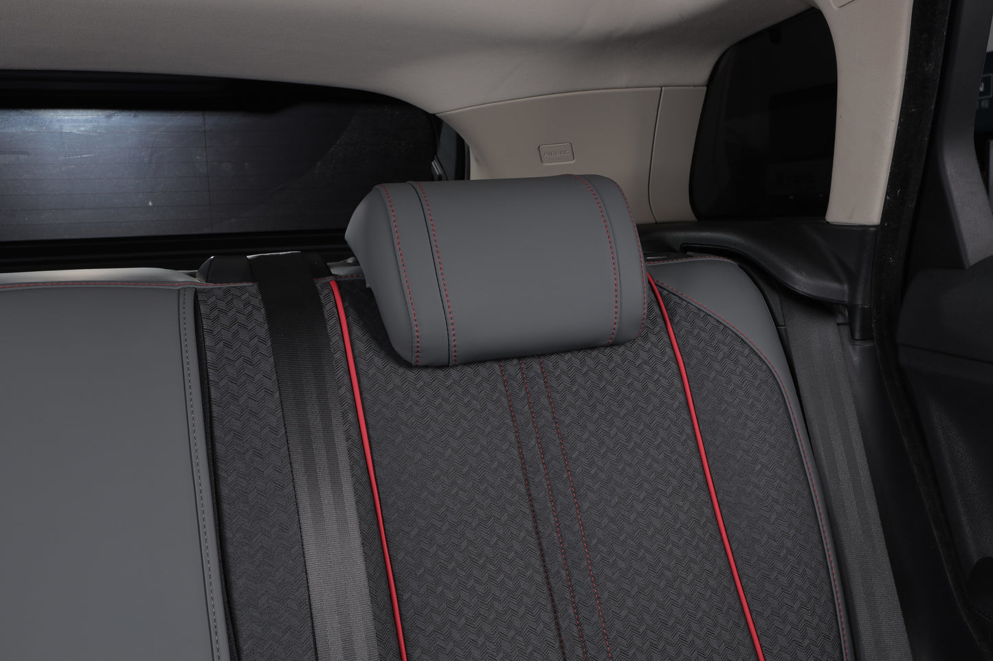 red stitching aand piping seat cover for land rover