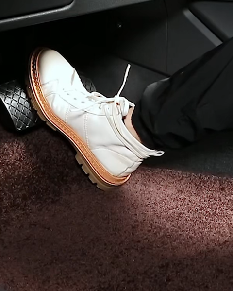 Dual-Layer Nylon Car Mats: The Perfect Blend of Comfort and Durability