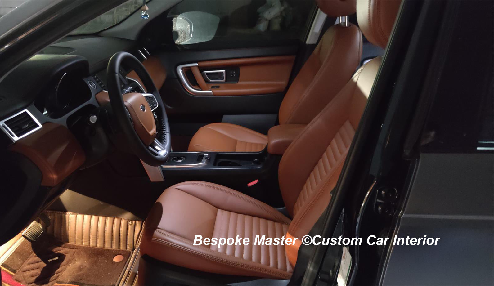 Pros and Cons of Different Car Seat Materials: Genuine Leather, PU Leather, and Fabric