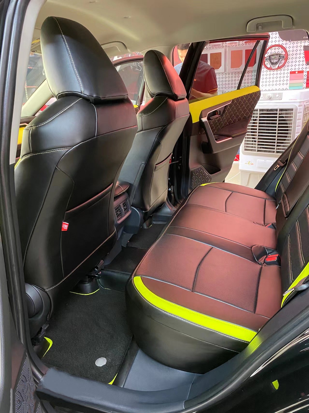 black leather back and seat car seat cover for toyota rav4