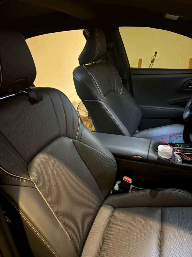 Custom Nappa Leather Piping Car Seat Cover and Steering Wheel Cover For Toyota Crown