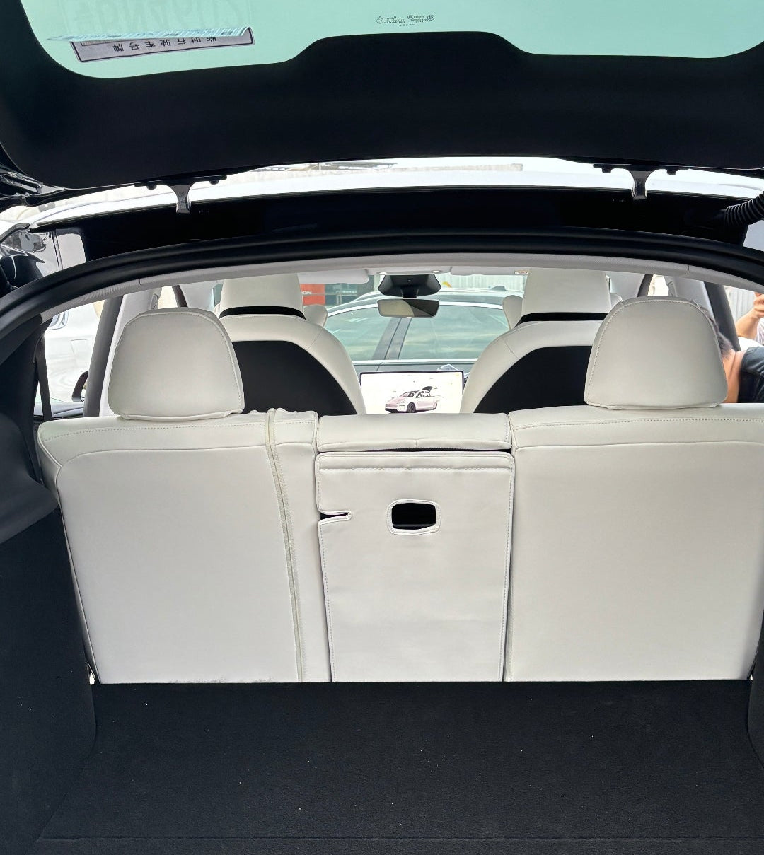 rear back seat cover for tesla