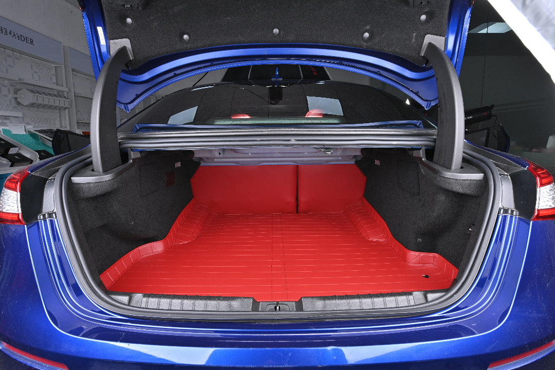 red leather cargo trunk mat